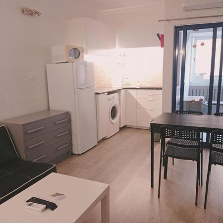 One Bedroom West Apartment - Tower B Портиман Екстериор снимка