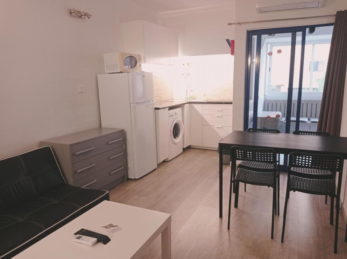 One Bedroom West Apartment - Tower B Портиман Екстериор снимка